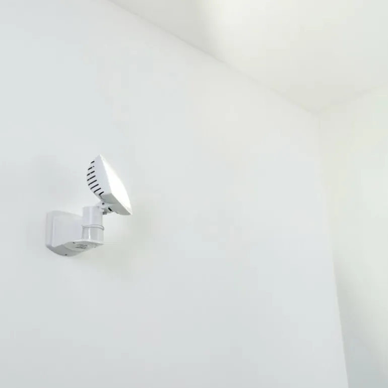 Applique murale d'extérieur Loit LED Blanc, 1 lumière, Détecteur de mouvement