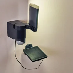 Applique murale d'extérieur Larvik LED Anthracite, 1 lumière, Détecteur de mouvement